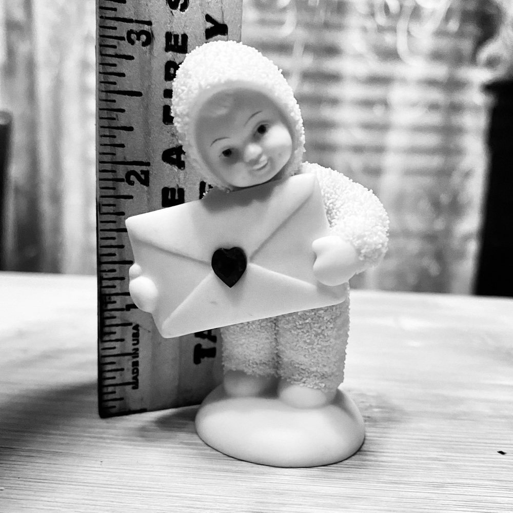 December, Dept 56 Snowbabies Figurine Blue Zircon December birthstone - Picture 6 of 6